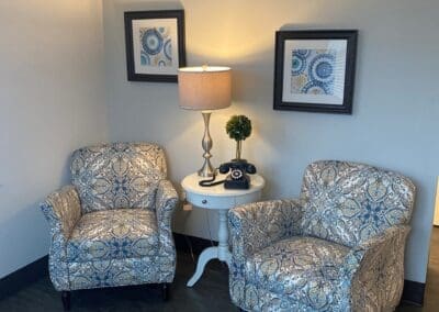 Charter Towson 1BR Bedroom Living Room Chairs